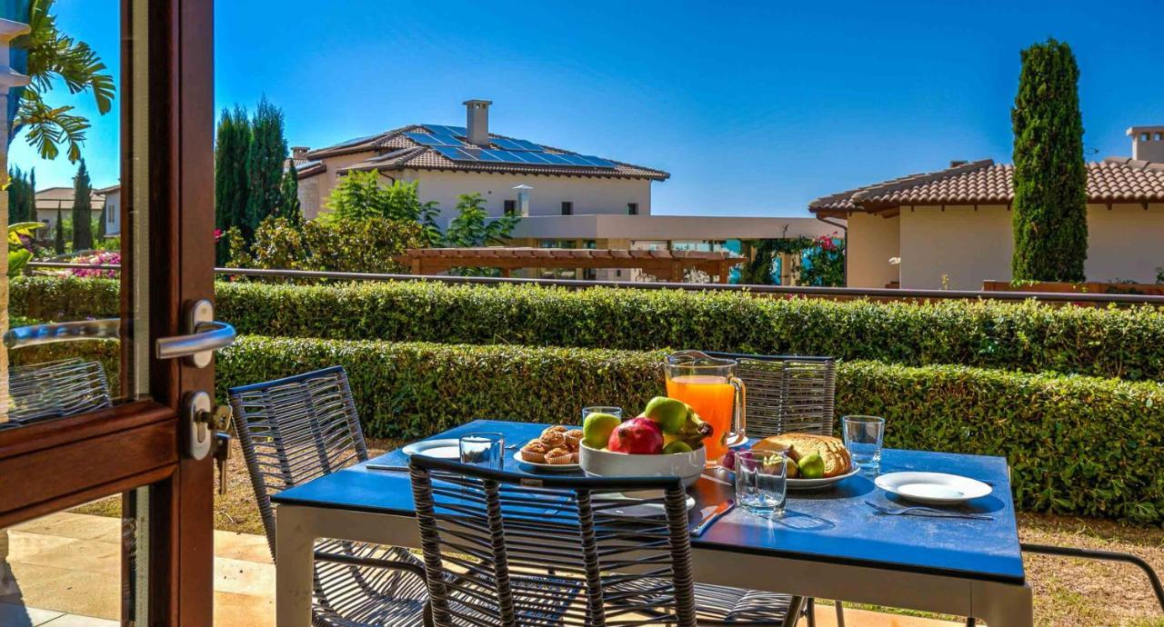 Appartement Modern Ap02 - Zodia With Private Garden, Aphrodite Hills Kouklia